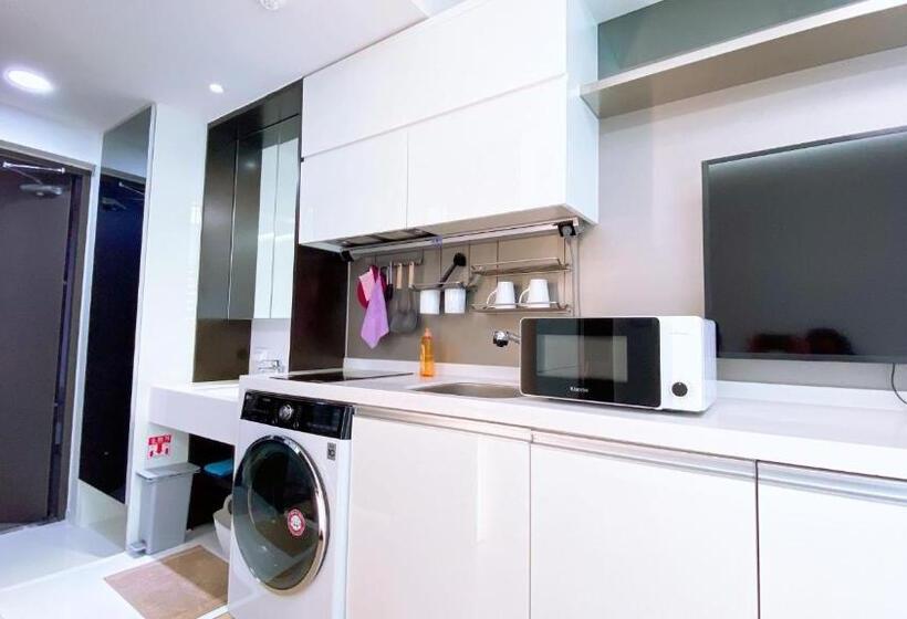 اتاق استاندارد با بالکن, Shine Hotel Incheon Airport