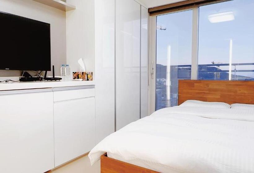 اتاق استاندارد با بالکن, Shine Hotel Incheon Airport