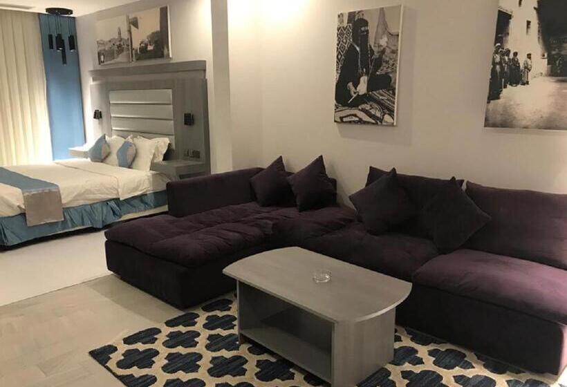 Полулюкс, Manazeli Jeddah