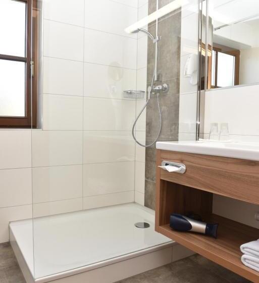 Номер Стандарт с Балконом, Gasthof Hotel Andlwirt