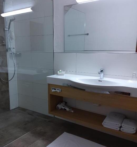 Номер Стандарт, Gasthof Hotel Andlwirt