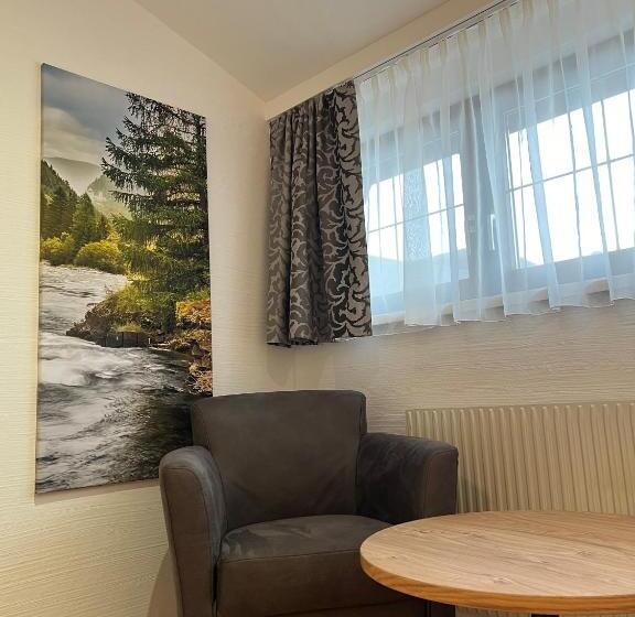 Номер Стандарт с Балконом, Gasthof Hotel Andlwirt