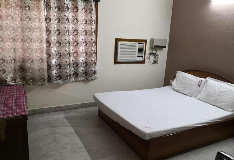 Номер Economy, Sridhar Lodge