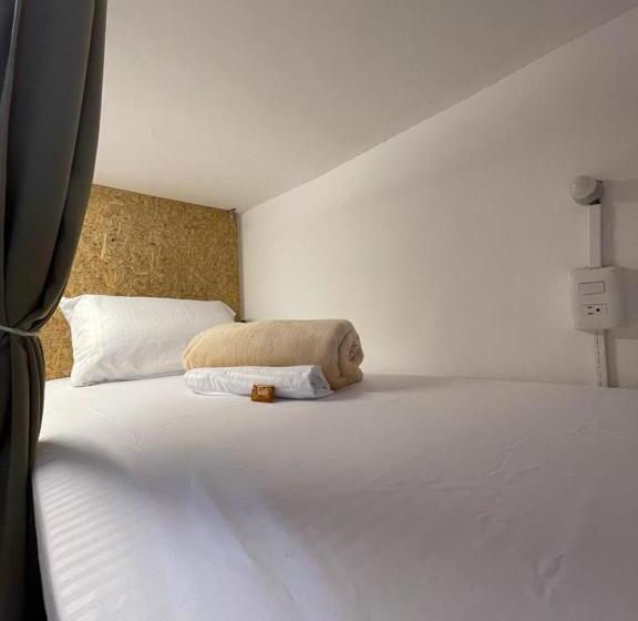 패밀리 룸, Mahalo Hostel