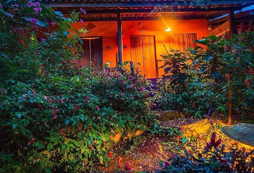 Номер Стандарт Вид на Сад, Vila Esperança