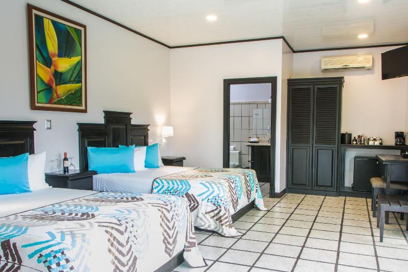 سوییت جونیور, Arenal Manoa Resort & Hot Springs