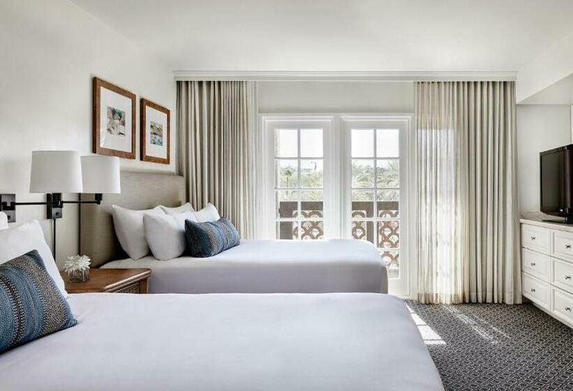 Люкс, Arizona Grand Resort