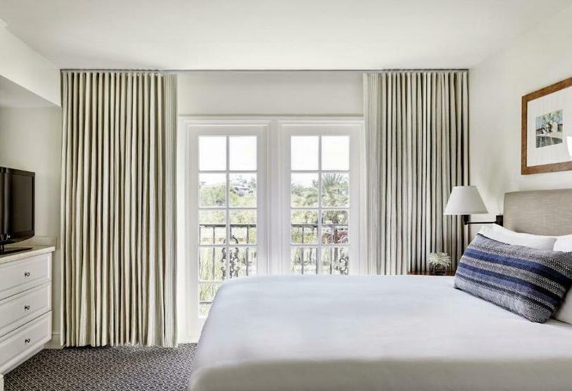 Люкс Deluxe Кровать Кинг, Arizona Grand Resort