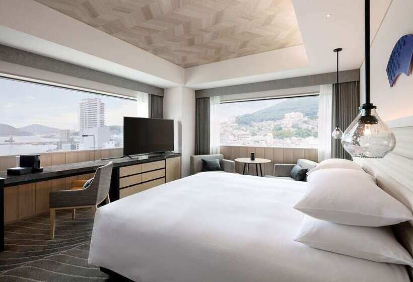 اتاق لوکس با تخت بزرگ, Hilton Guatemala City