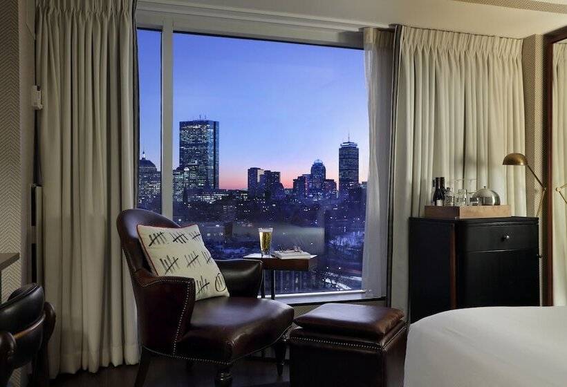 Номер Deluxe Вид на Город, The Liberty, A Luxury Collection Hotel, Boston