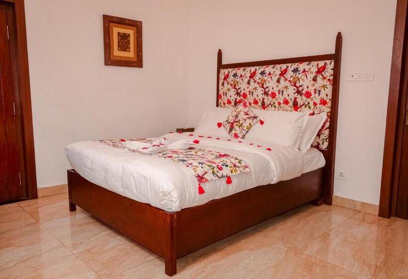 اتاق لوکس, Miraaya Wellness And Golf Resort