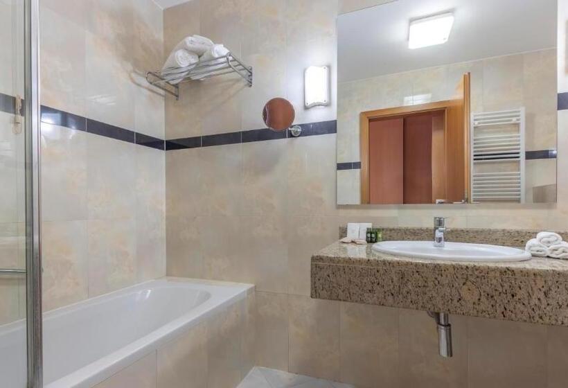 Номер Superior Вид на Парк, Family Hotel La Luna   All Inclusive