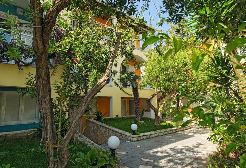 Номер Deluxe с Балконом, Sunrise Zante  Adults Only