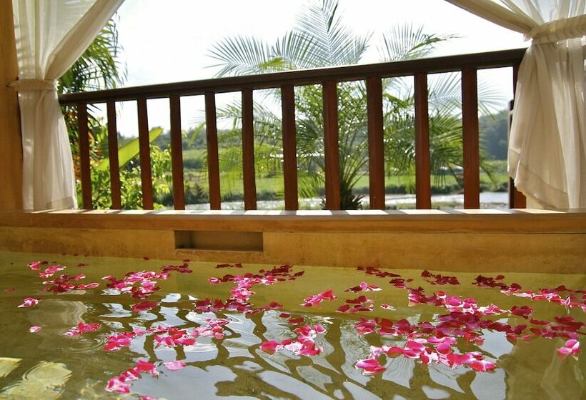 샬레, Pai Hotsprings Spa Resort