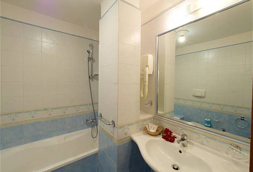 Апартаменты Классик 1 Спальня, Residence Solemaremma