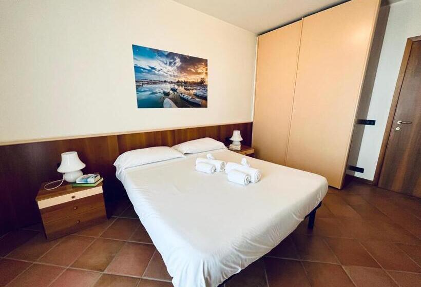 1 Bedroom Apartment Lake View, Residence Virgilio
