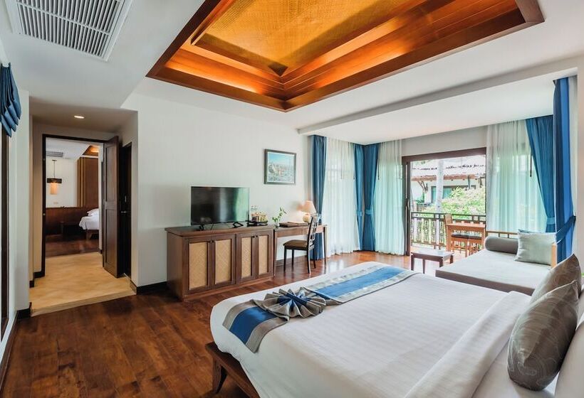 اتاق لوکس با چشم‌انداز استخر, Railay Village Resort
