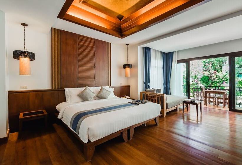 اتاق لوکس با چشم‌انداز استخر, Railay Village Resort
