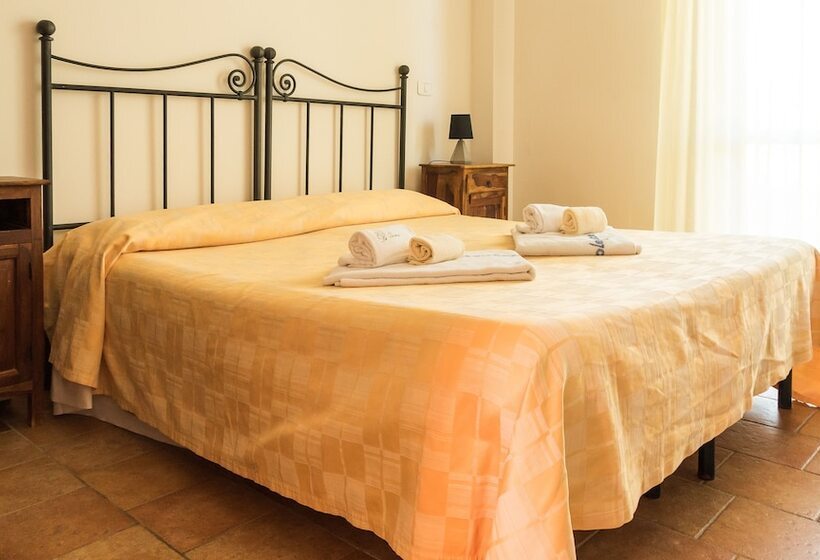 Апартаменты 1 Спальня, Villaggio Le Querce