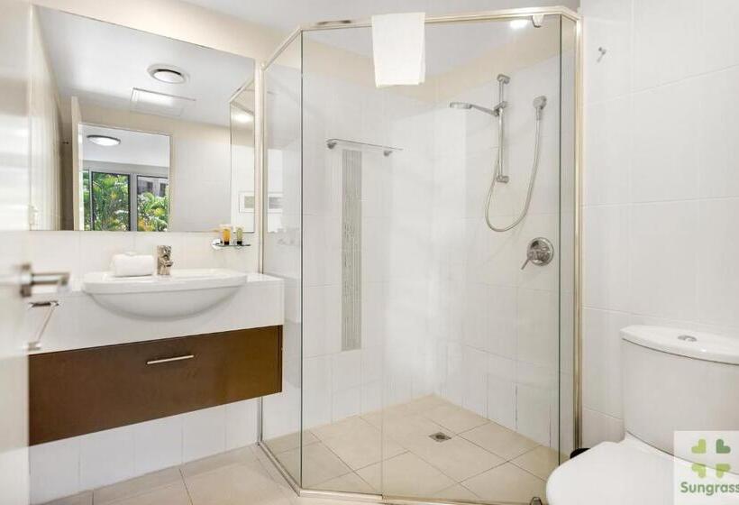 آپارتمان مدیریتی 2 خوابه, Azzura Greens Resort