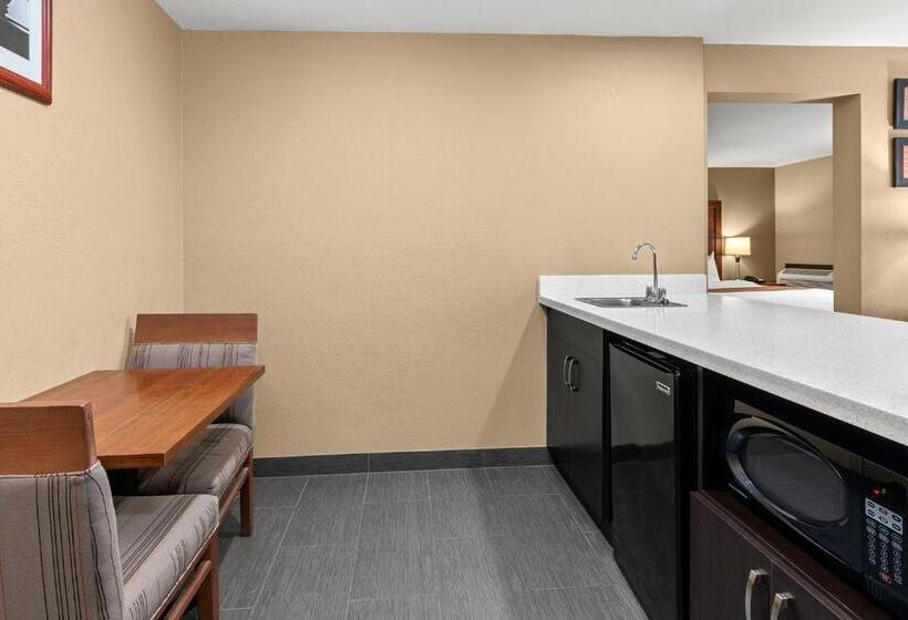 Люкс Кровать Кинг, Comfort Inn & Suites Beaverton   Portland West