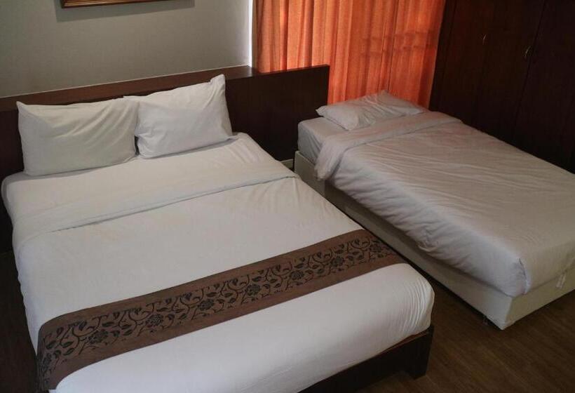 اتاق سوپریور سه تخته, Floral Shire Suvarnabhumi Airport   Sha Extra Plus