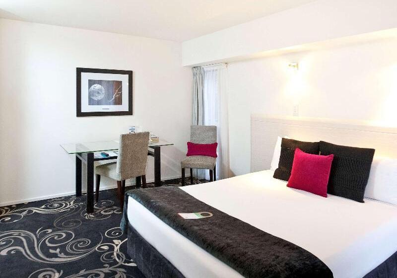 Студия Стандарт, Mercure Wellington Central City Hotel And Apartments