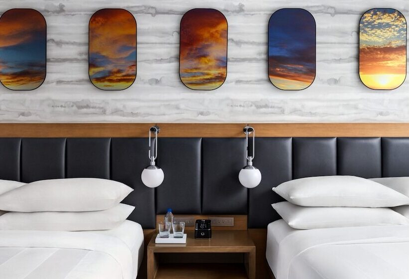 장애인을 위한 스탠다드 룸, Marriott New York Jfk Airport