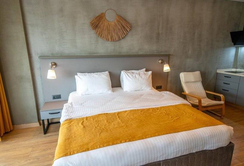 Студия Deluxe, Belci City House