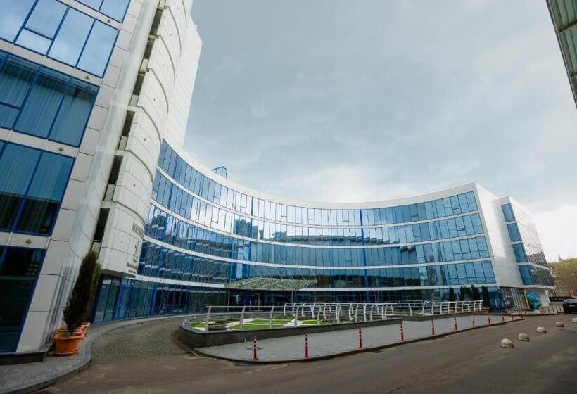اتاق لوکس با چشم‌انداز دریا, Marine Residence