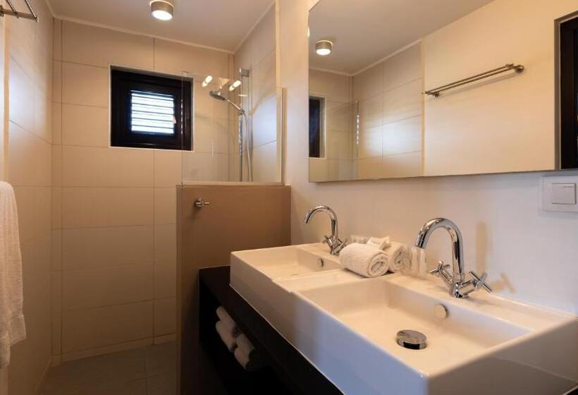 سوییت لوکس, Blue Bay Curaçao Golf & Beach Resort