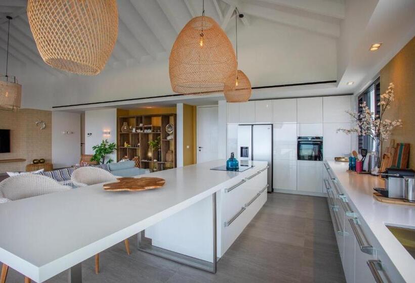 1 Bedroom Penthouse Apartment, Blue Bay Curaçao Golf & Beach Resort