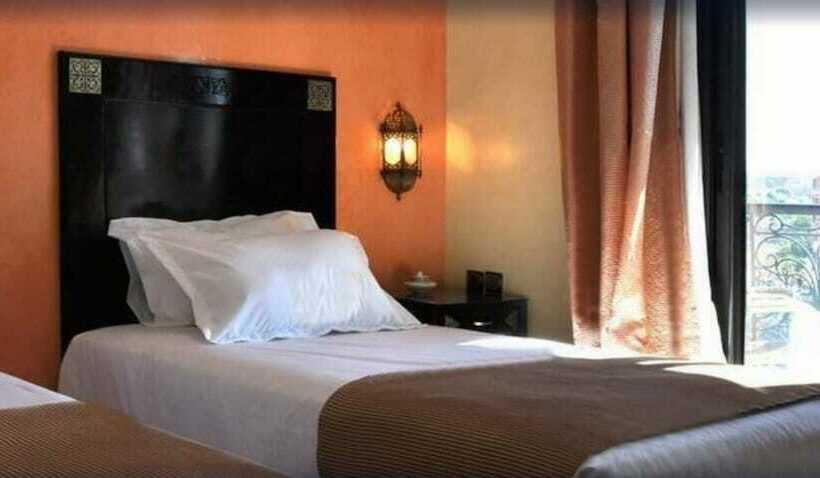 اتاق استاندارد چهار تخته, Mont Gueliz