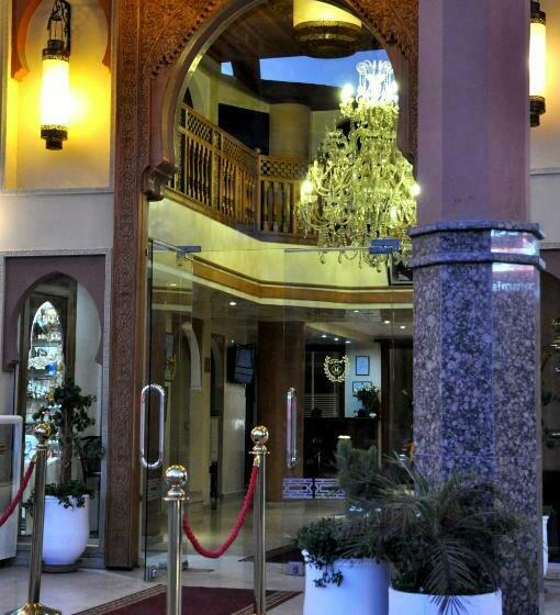 اتاق استاندارد سه نفره, Mont Gueliz