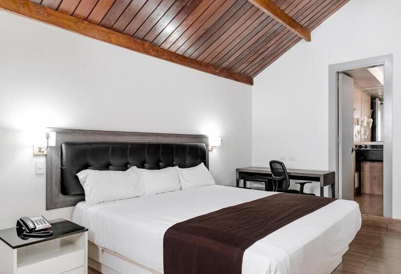 Номер Стандарт, Costa Del Sol Wyndham Tumbes