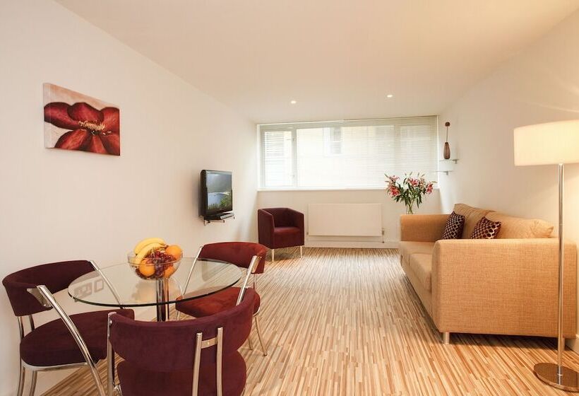 آپارتمان 2 خوابه, Saco Holborn – Lamb’s Conduit St