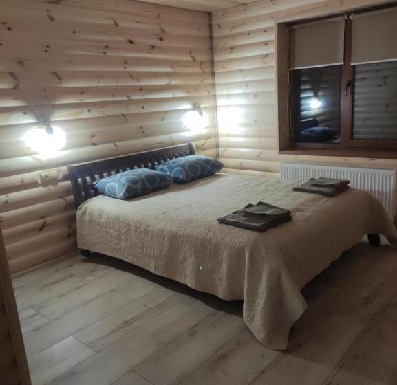 Номер Deluxe, у мирослави