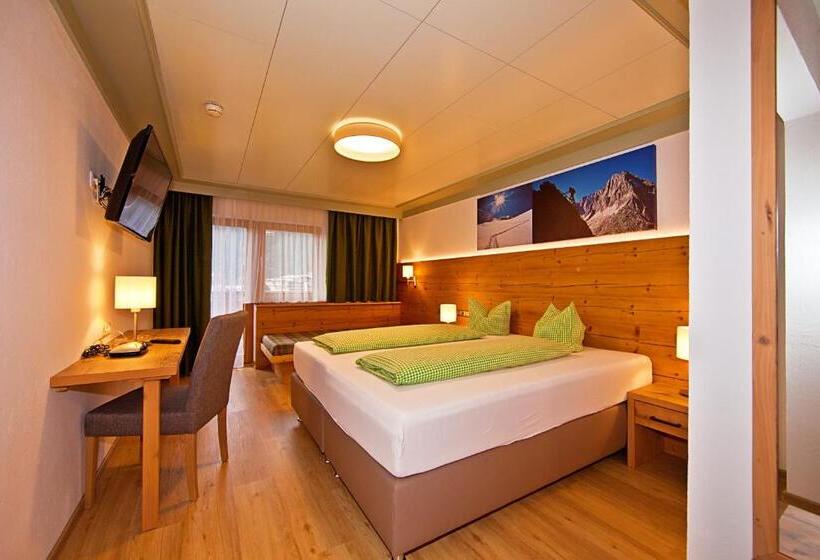 اتاق لوکس, Landhotel Rauchenwalderhof