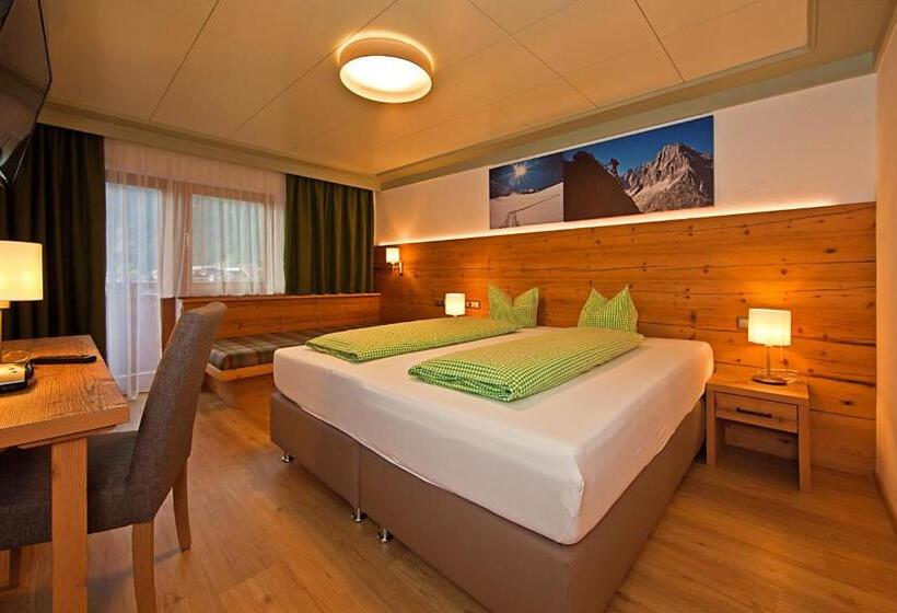 اتاق لوکس, Landhotel Rauchenwalderhof