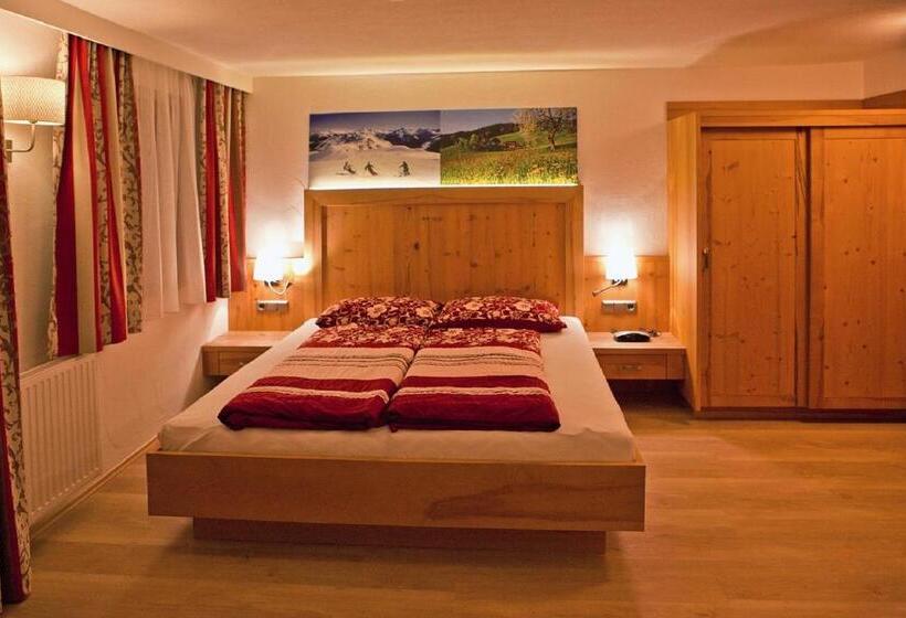 اتاق لوکس, Landhotel Rauchenwalderhof