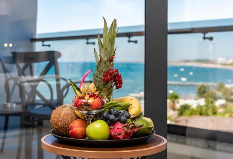 Семейный Номер Боковой Вид на Море, Seaden Quality Resort & Spa Ultra All Inclusive
