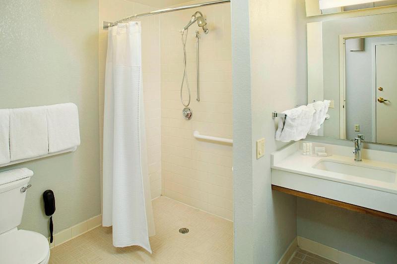 キングサイズベッドのスタンダードルーム, Courtyard By Marriott West Palm Beach Airport