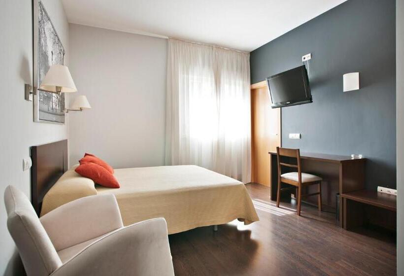 Номер Стандарт Индивидуальный, Hostal T4