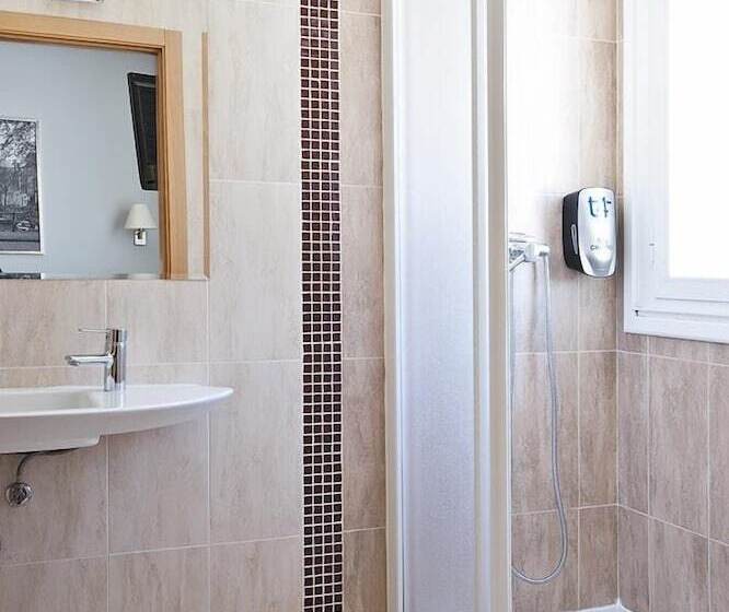 Номер Стандарт, Hostal T4