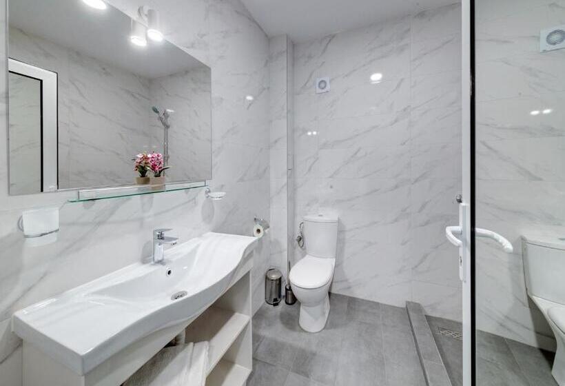 Семейный Номер, Martinez Hotel All Inclusive