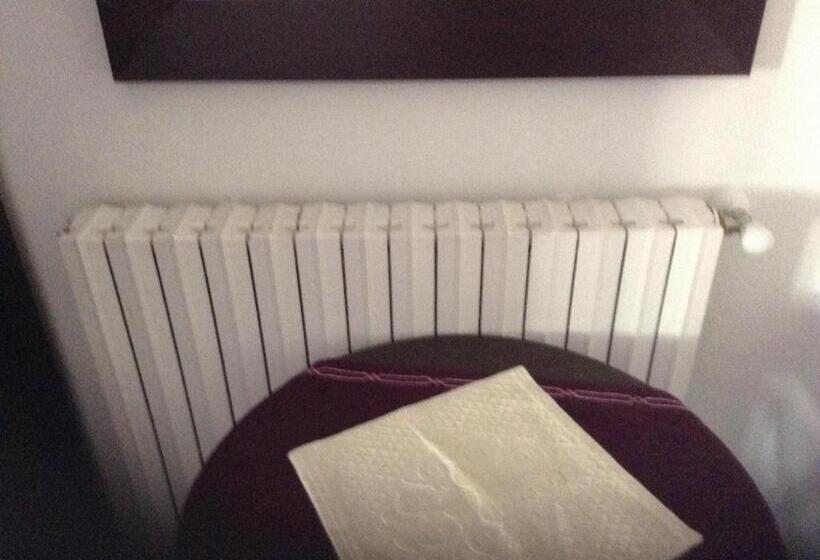 اتاق سوپریور, B&b Luce Viola