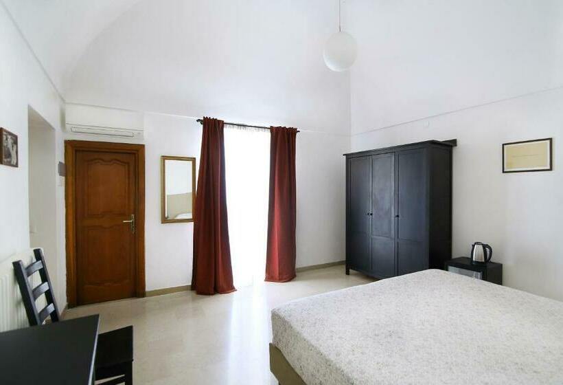 Quarto Estandar Vista Mar com Sacada, Casa Maria Grazia