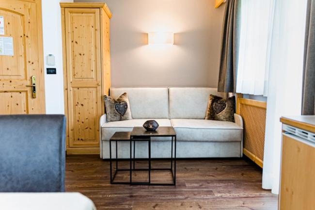 Апартаменты 1 Спальня, B&b Hotel Mirabel