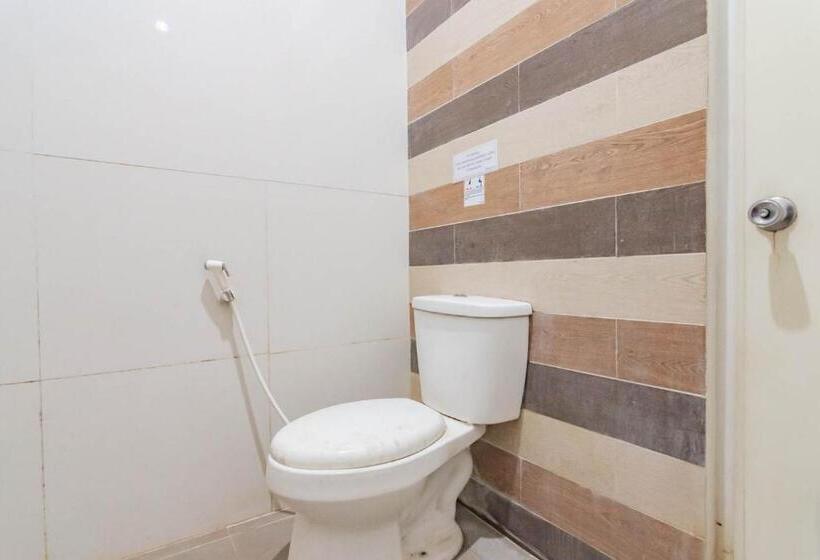 Полулюкс, Reddoorz Resort Premium @ Sangkan Hurip Kuningan