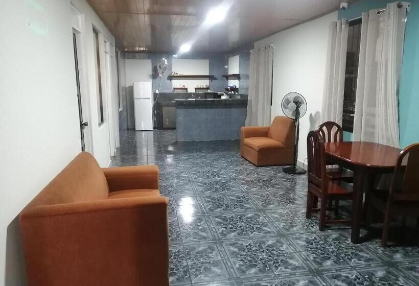 スタンダードトリプルルーム, Casa Quepos